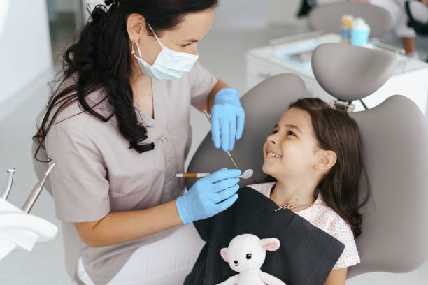 Best Emergency Tooth Extraction  in Farmville, NC